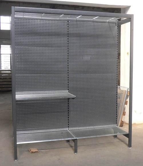 Outrigger shelving display view 1